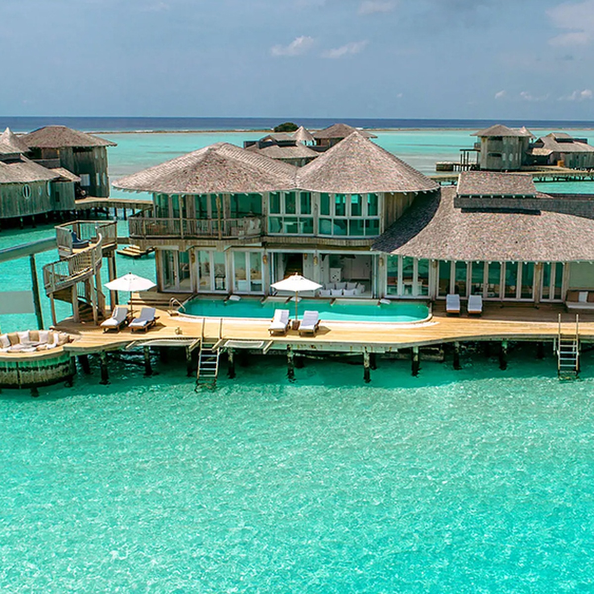 This US$7 Million ‘Floating’ Villa in the Maldives Lets You Waterslide ...