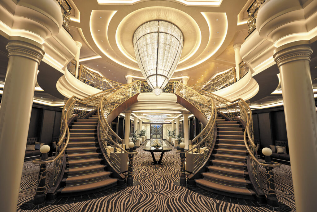 Regent Seven Seas Explorer Asia Pacific - Atrium