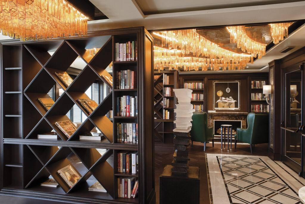 Regent Seven Seas Explorer Asia Pacific - Library