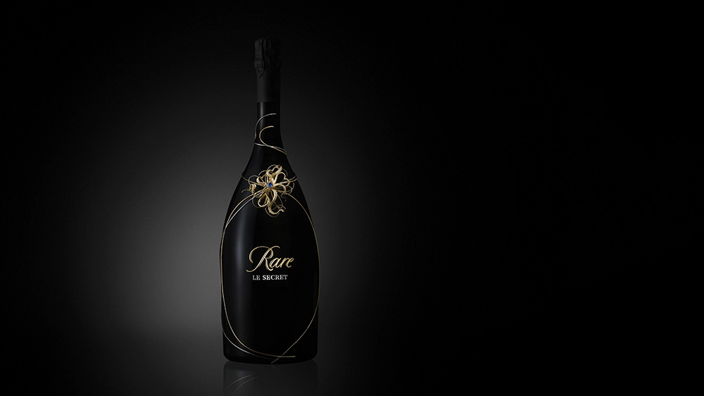 A Bejewelled Rare Champagne Le Secret Robb Report Ultimate Gift Guide 2022